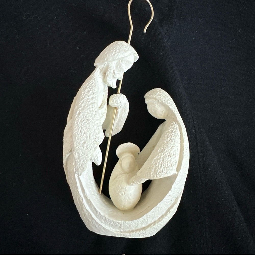 American Greetings Nativity ChristmasOrnament Baby Jesus Mary Joseph Boxed 2009